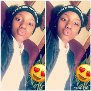 Meet your Posher, Aysia